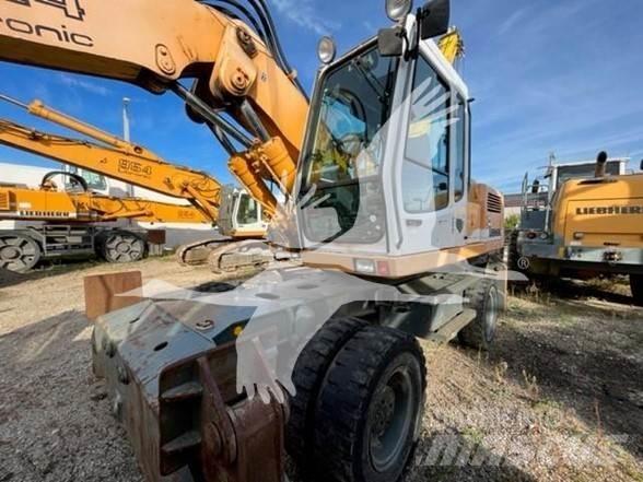 Liebherr A924 Колесни екскаватори
