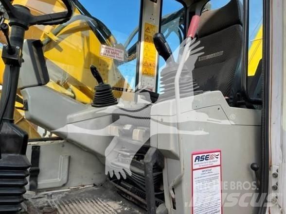 Liebherr A924 Колесни екскаватори
