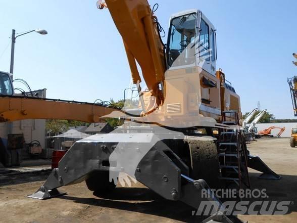 Liebherr A954B Оператори на отпадъци/индустрия
