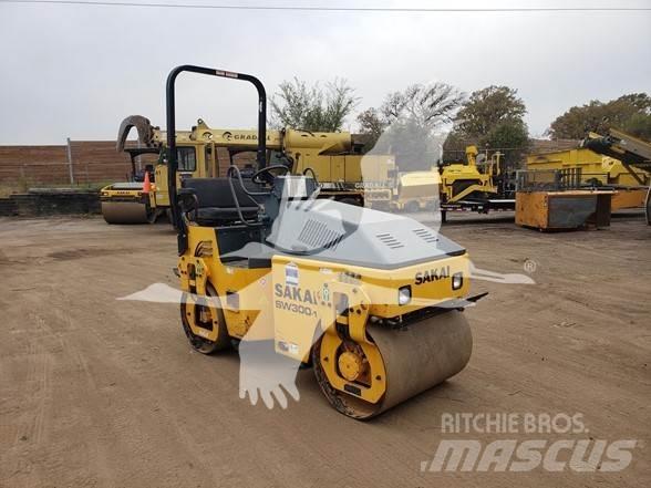 Sakai SW300 Еднобарабанни ролки
