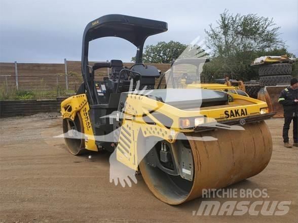 Sakai SW770HF Еднобарабанни ролки
