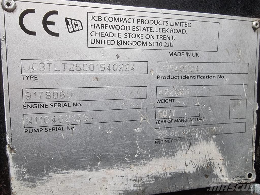 JCB TLT 25 D Телескопични товарачи