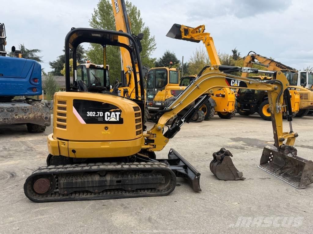 CAT 302.7 CR Мини екскаватори < 7 т