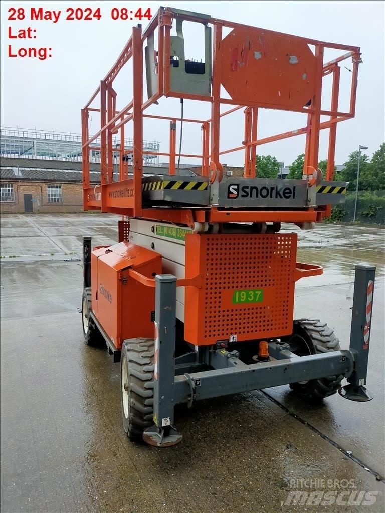 Snorkel S 3370 RT Ножични работни платформи