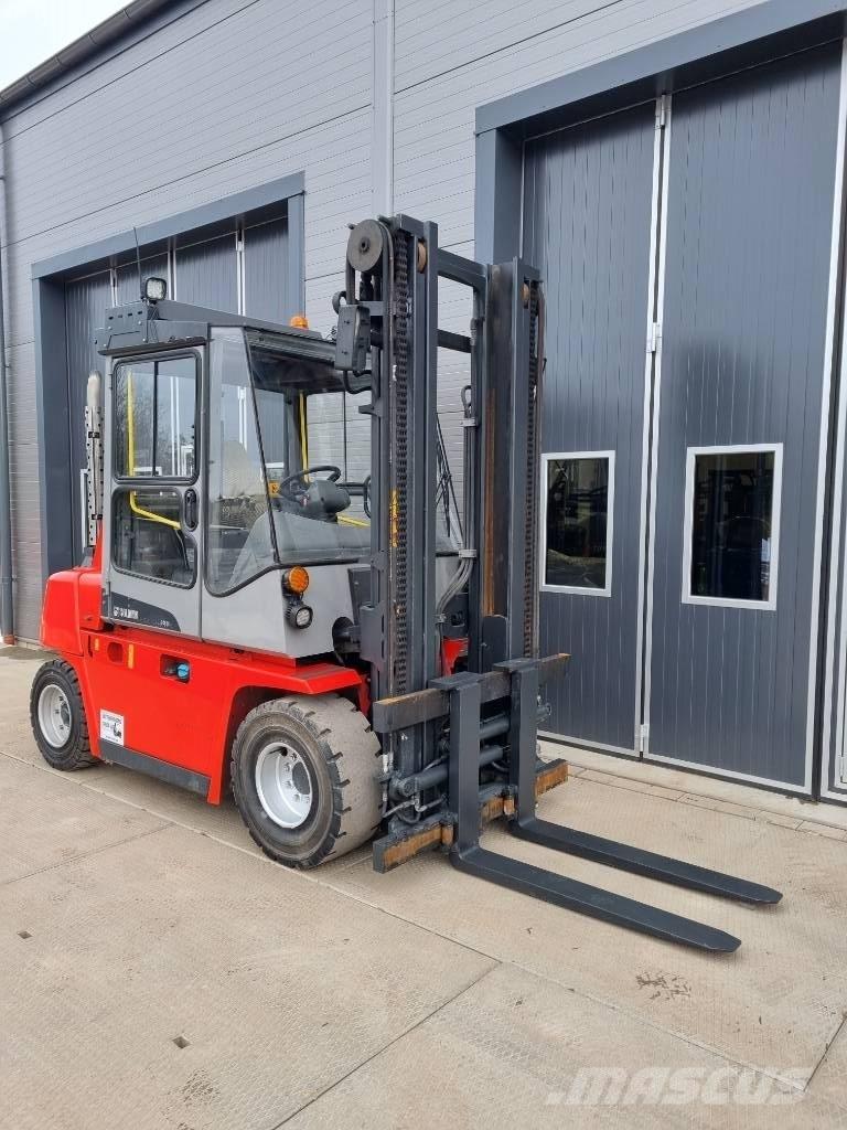 Kalmar DCE 55-6 Дизелови камиони