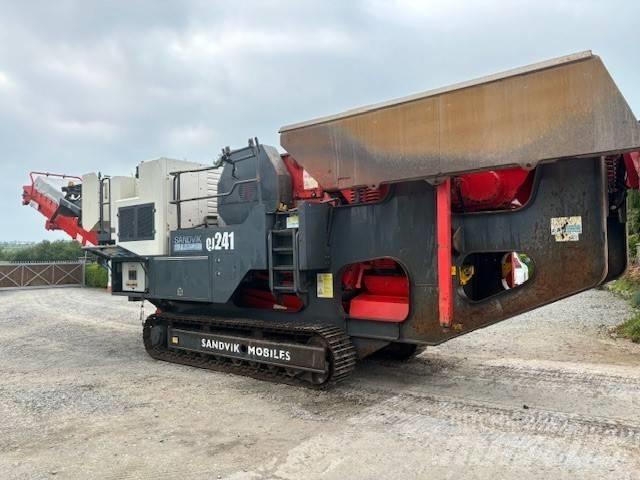 Sandvik QJ 241 Мобилни трошачки
