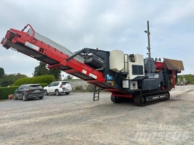 Sandvik QJ 241 Мобилни трошачки
