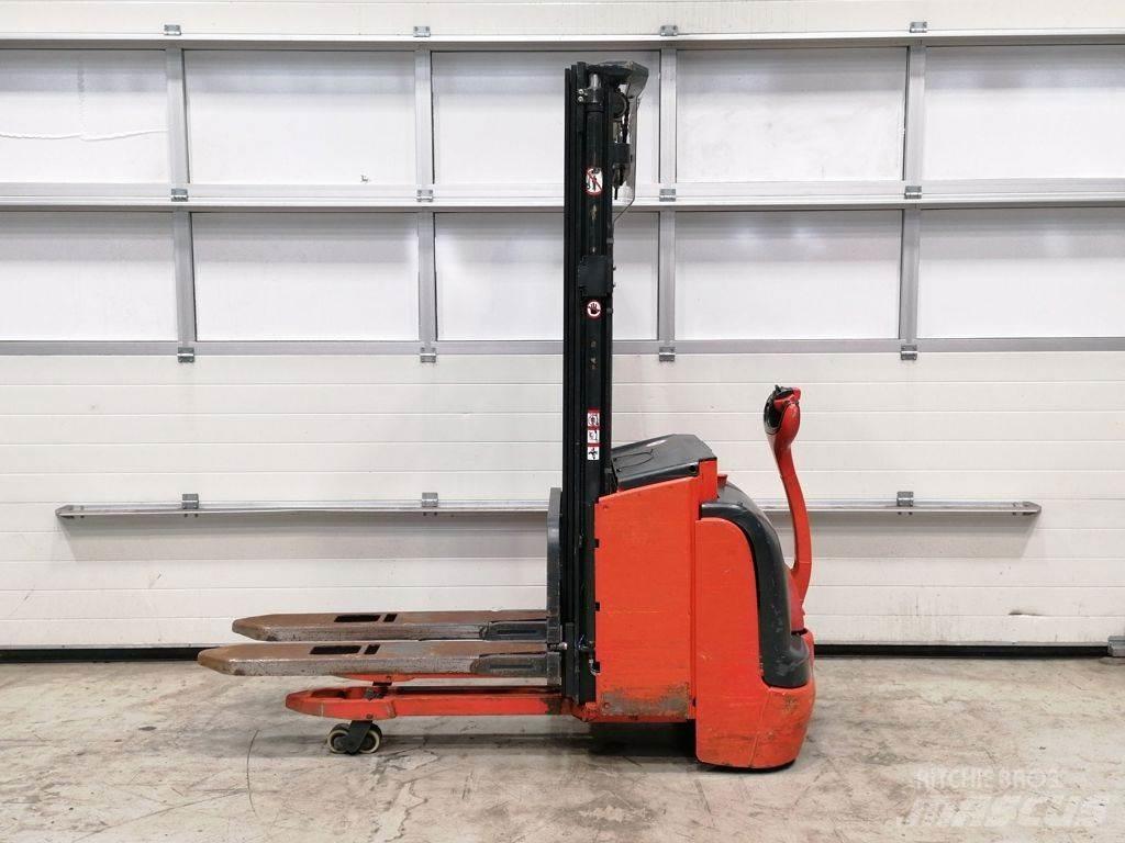 Linde L14I Колички високоповдигачи с теглич