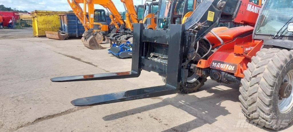 Manitou PFB Телескопични товарачи