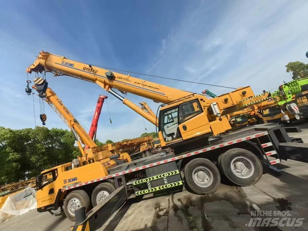 XCMG QY 55 Всъдеходни кранове