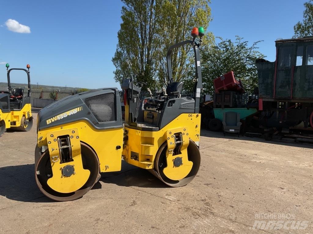 Bomag BW 138 AD-5 Двойни барабанни ролки
