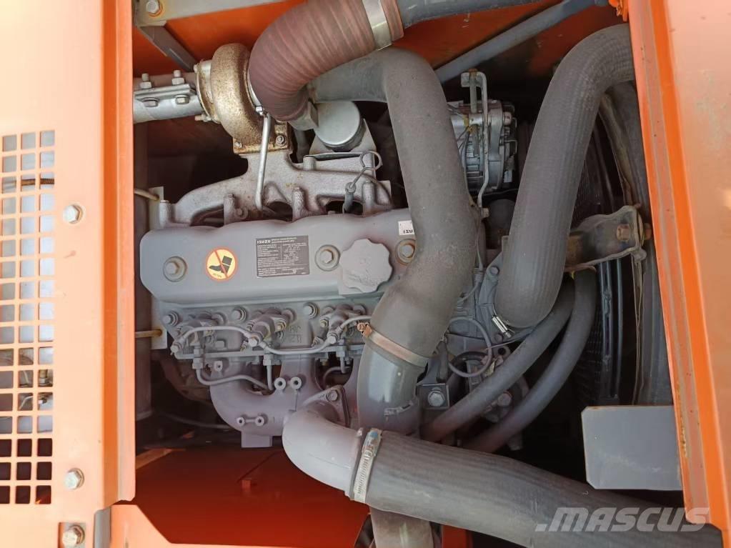 Hitachi ZX 135 Верижен екскаватор