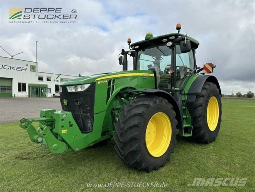 John Deere 8370R Трактори