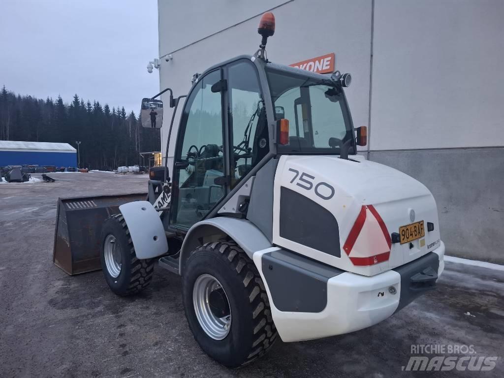 Kramer 750 Колесни товарачи