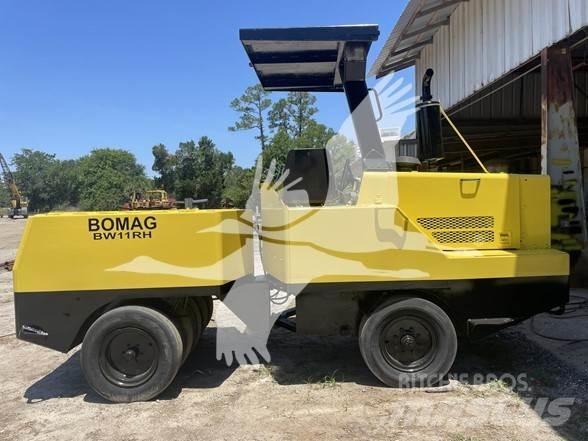 Bomag BW11RH Пневматични гумени  ролки
