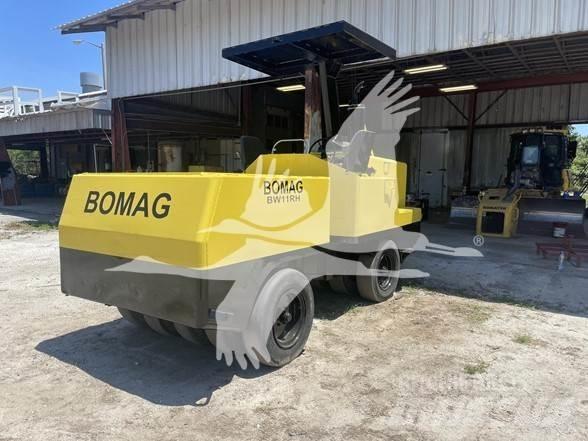 Bomag BW11RH Пневматични гумени  ролки
