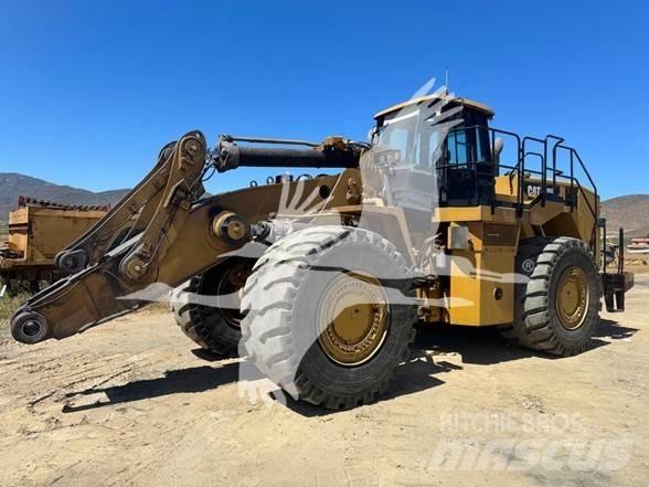 CAT 988H Колесни товарачи