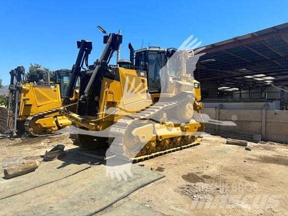 CAT D8T Верижни булдозери

