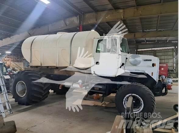 Ford 8000 Цистерни за вода
