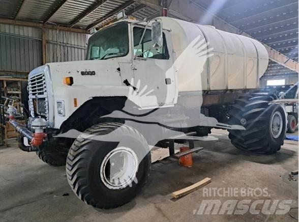 Ford 8000 Цистерни за вода
