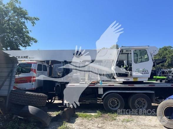 Sterling L9500 Строителство - Други