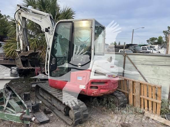 Takeuchi TB260 Верижен екскаватор