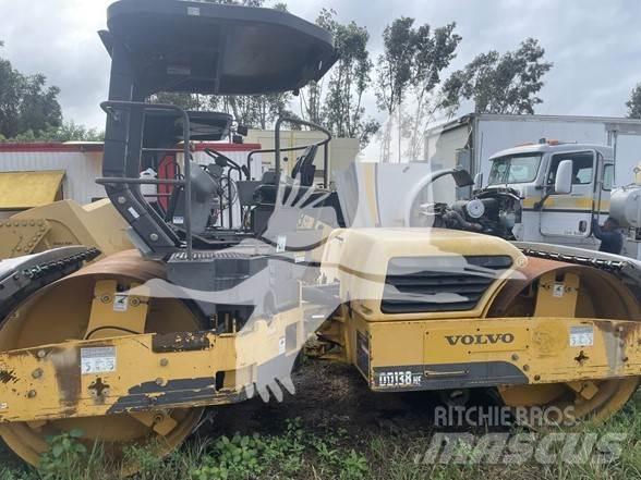 Volvo DD138HF Еднобарабанни ролки
