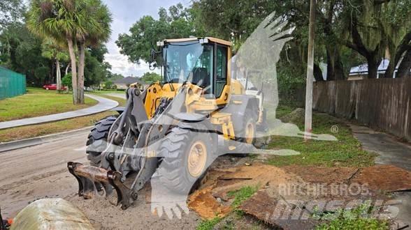 Volvo L70G Колесни товарачи