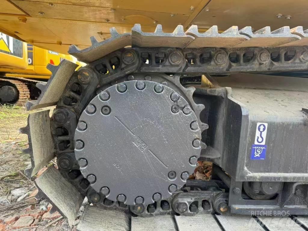 Komatsu 360-7 Верижен екскаватор