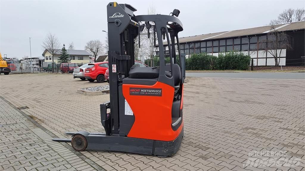 Linde R14 Ретрак/ Високоповдигач с изместване на вилката напред