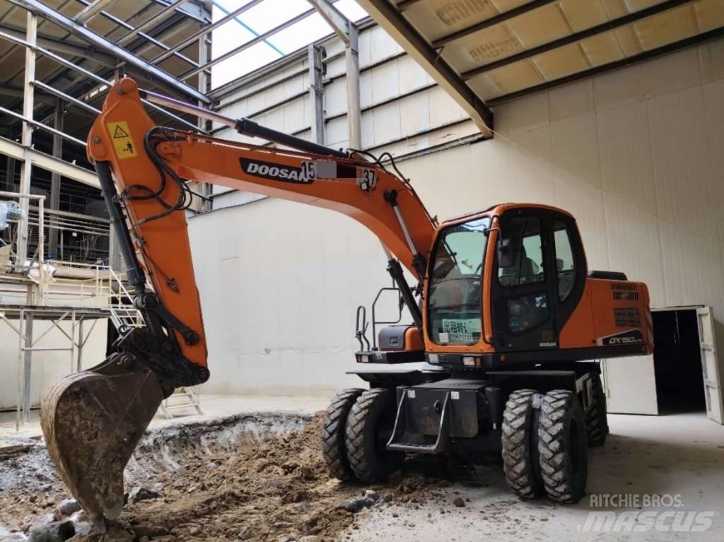 Doosan DX 150W-9C Колесни екскаватори