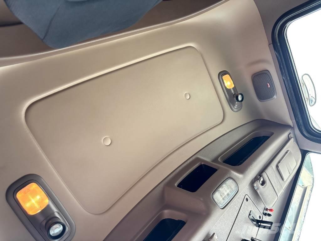 Peterbilt 389 Автомобили за пътна помощ