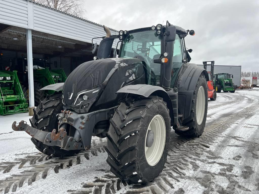 Valtra T 174 Трактори