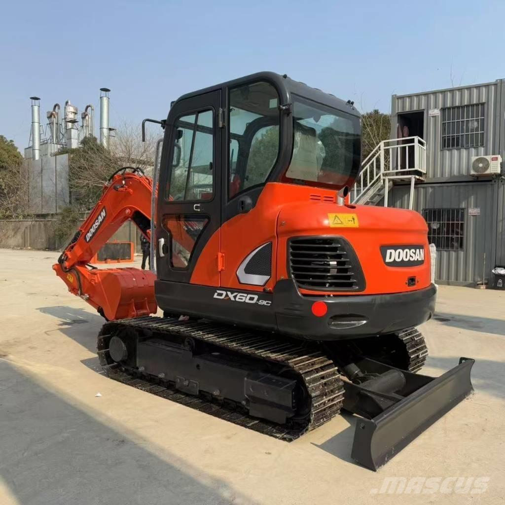 Doosan DX 60-9 C Мини екскаватори < 7 т