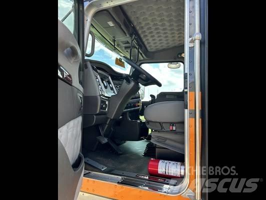 Kenworth W 900 Влекачи