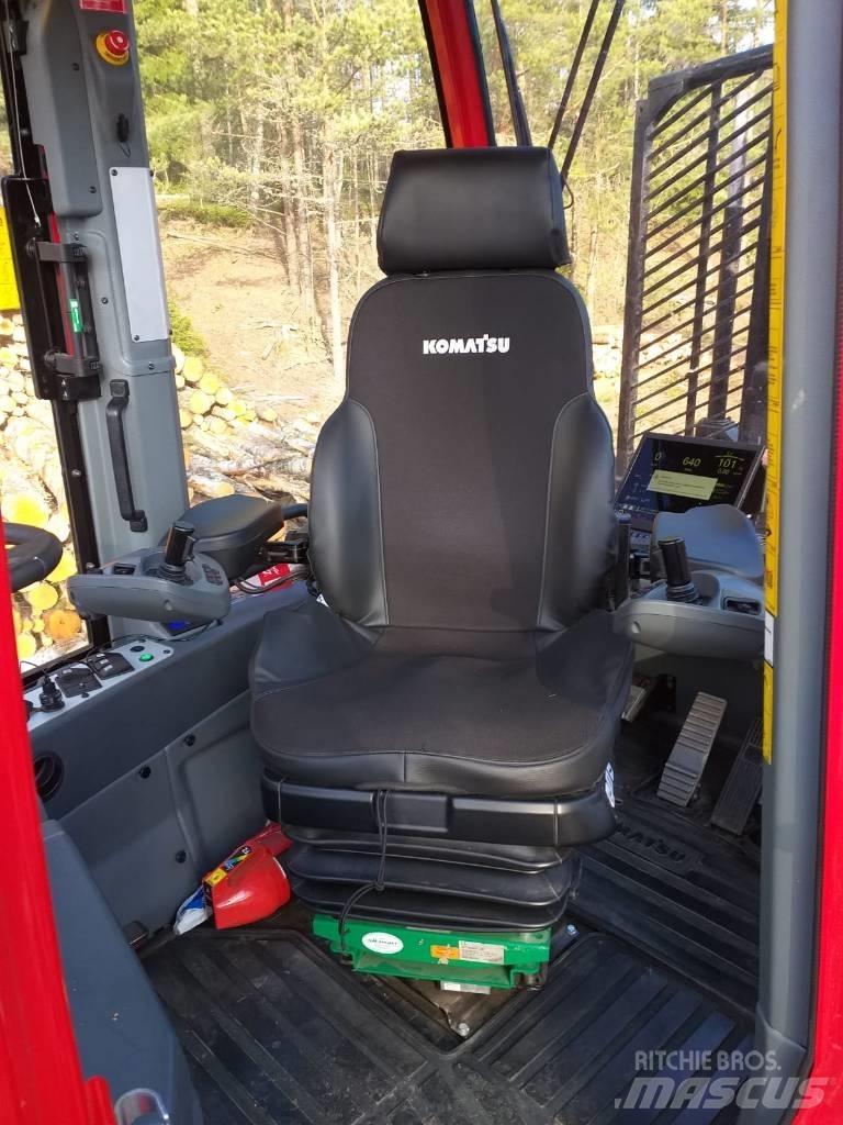 Komatsu 855 Форуардери