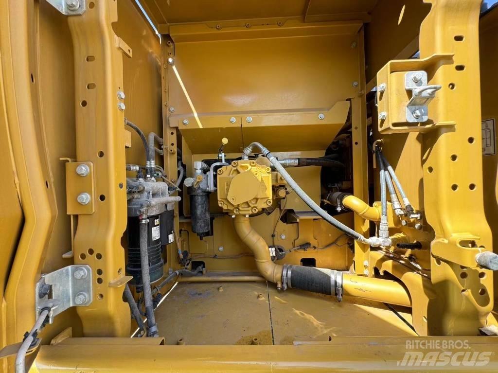 CAT 323GC Верижен екскаватор
