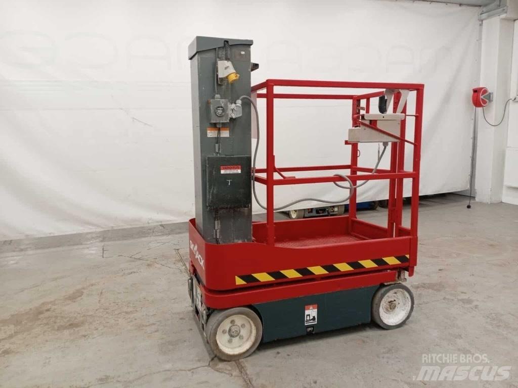 SkyJack SJ 16 Вертикални мачтови повдигачи
