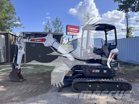 Bobcat E35i Мини екскаватори < 7 т