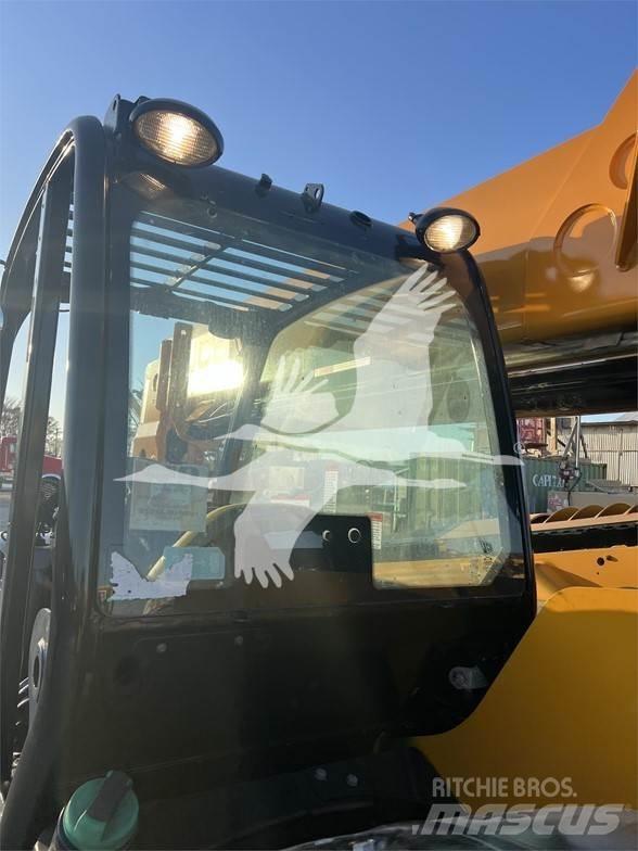 JCB 506-36 Телескопични товарачи