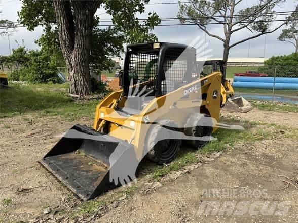 John Deere 315 Мини товарачи
