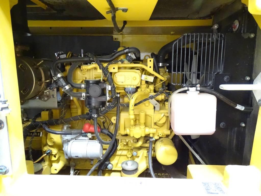 CAT 307.5 Средни екскаватори 7т - 12т