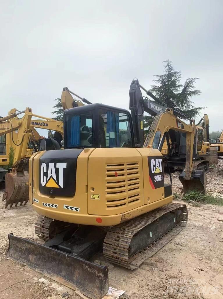 CAT 306E2 Верижен екскаватор