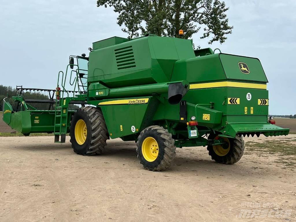 John Deere 1570 Комбайни