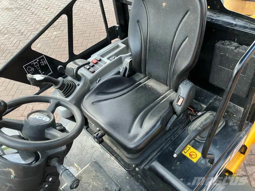 JCB 403 PLUS Мини товарачи
