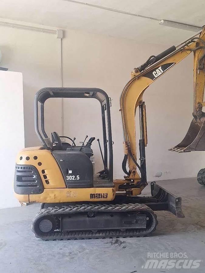 CAT 302.5 Мини екскаватори < 7 т