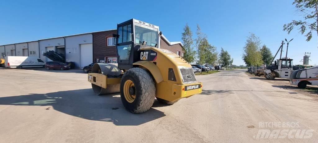CAT CS 533 Еднобарабанни ролки
