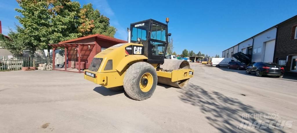 CAT CS 533 Еднобарабанни ролки
