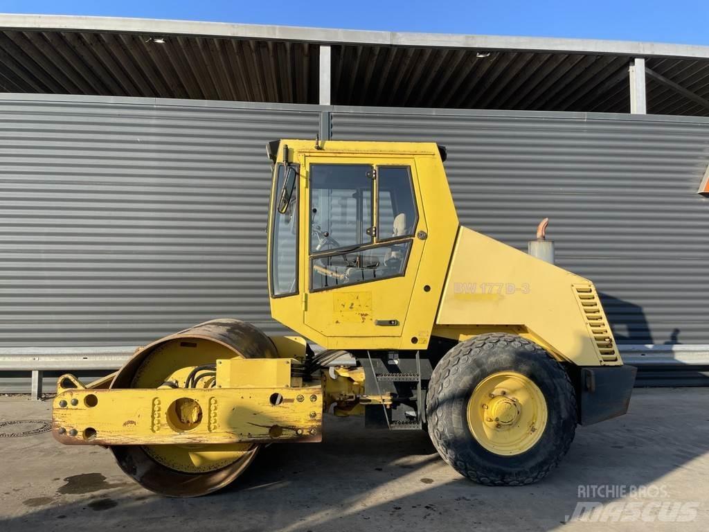 Bomag BW 177 DH-3 Еднобарабанни ролки

