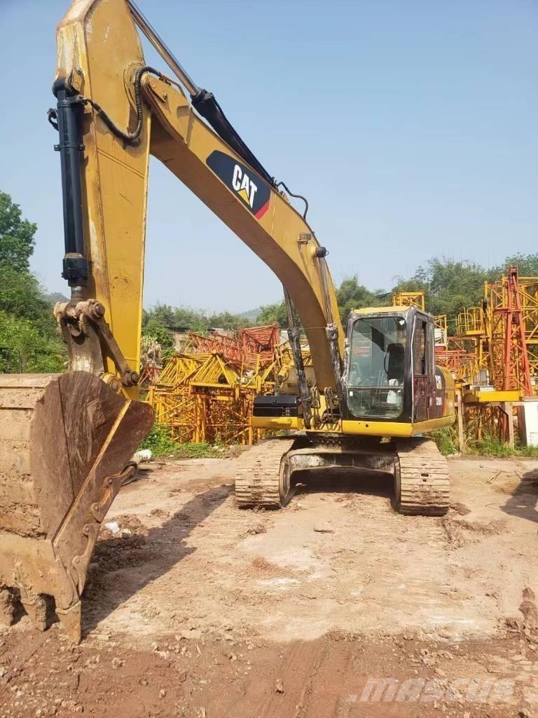 CAT 320 D Верижен екскаватор